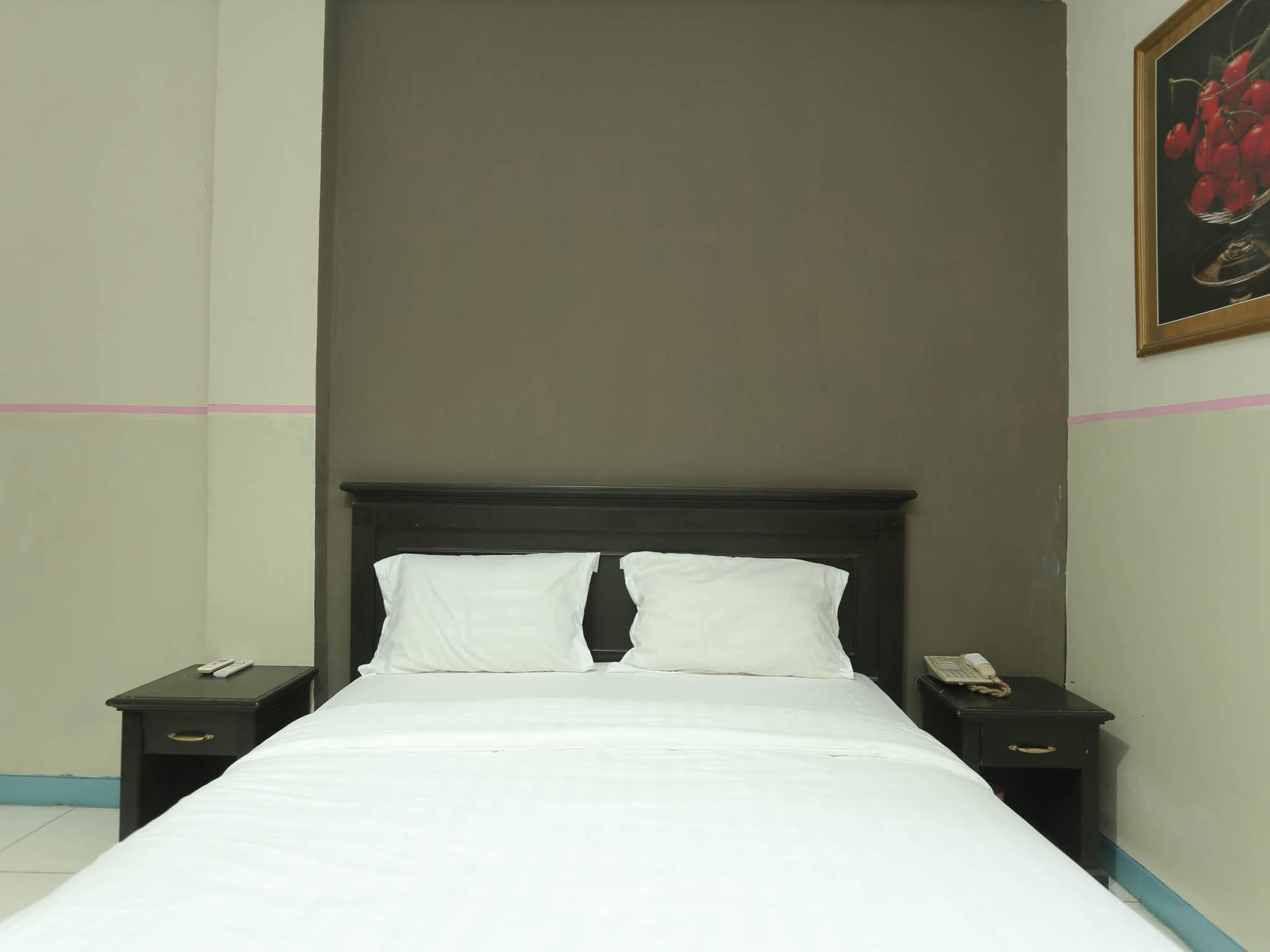 Urbanview Hotel Kharisma Banjarmasin Banjarmasin  Kültér fotó