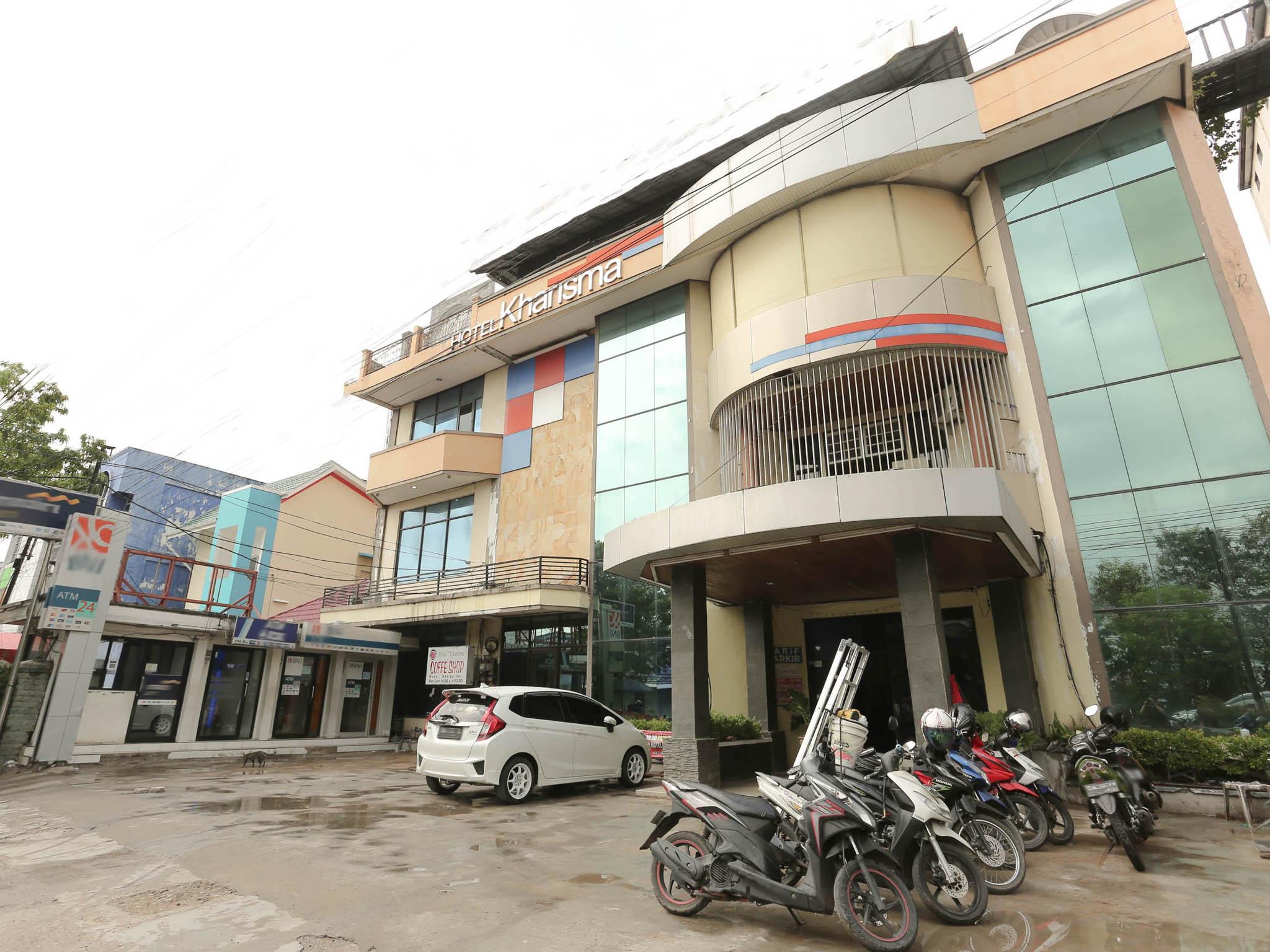Urbanview Hotel Kharisma Banjarmasin Banjarmasin  Kültér fotó