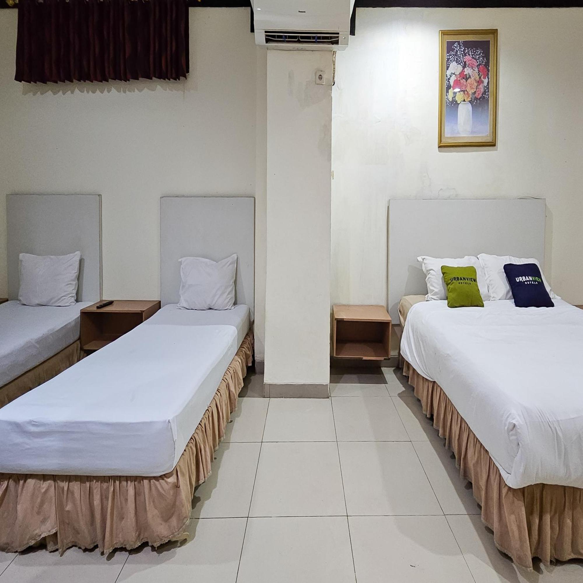 Urbanview Hotel Kharisma Banjarmasin Banjarmasin  Kültér fotó