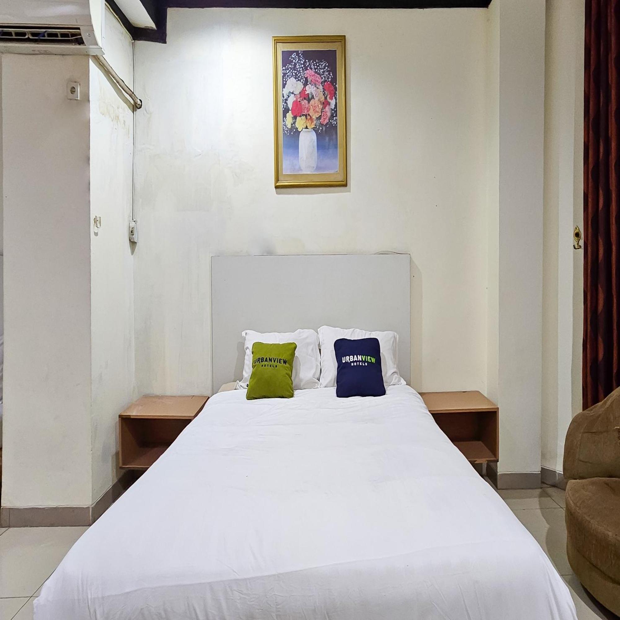 Urbanview Hotel Kharisma Banjarmasin Banjarmasin  Kültér fotó
