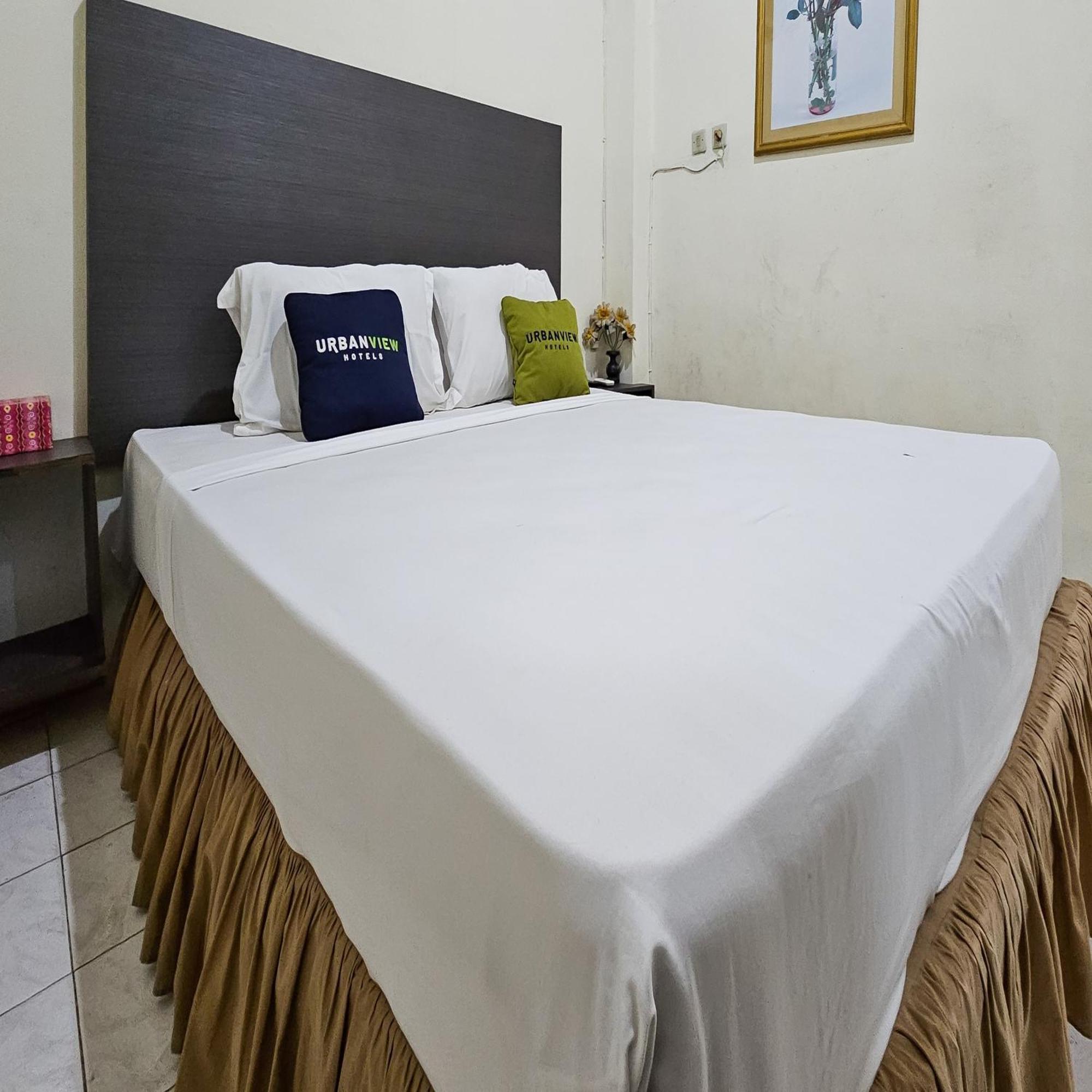 Urbanview Hotel Kharisma Banjarmasin Banjarmasin  Kültér fotó