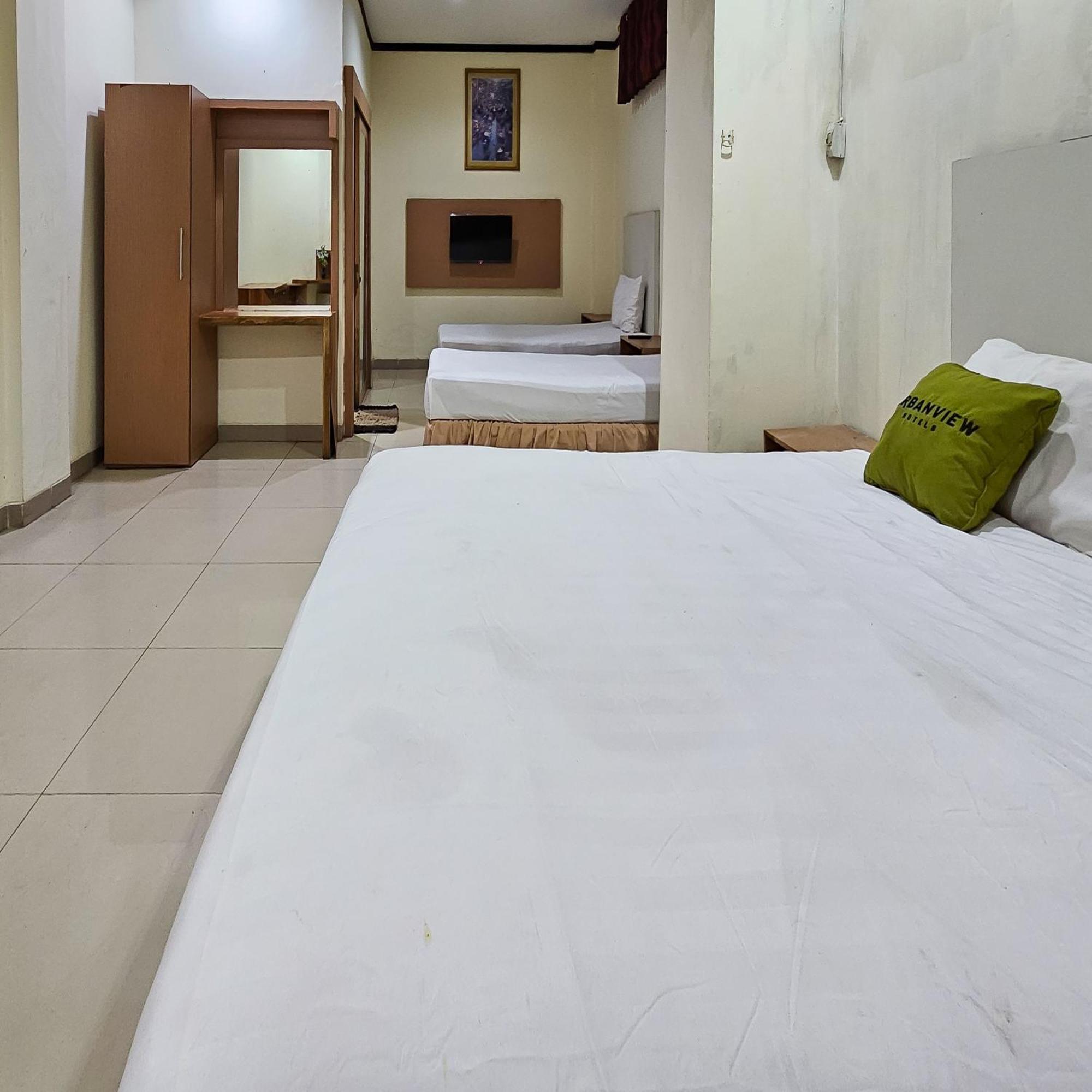 Urbanview Hotel Kharisma Banjarmasin Banjarmasin  Kültér fotó
