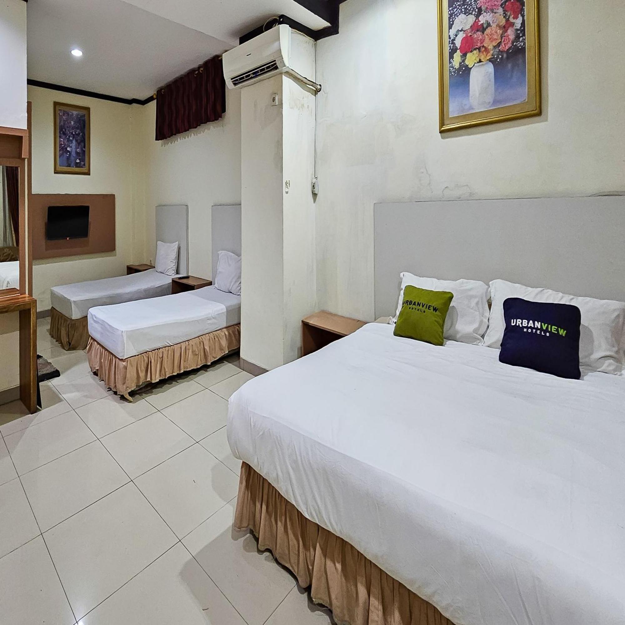 Urbanview Hotel Kharisma Banjarmasin Banjarmasin  Kültér fotó