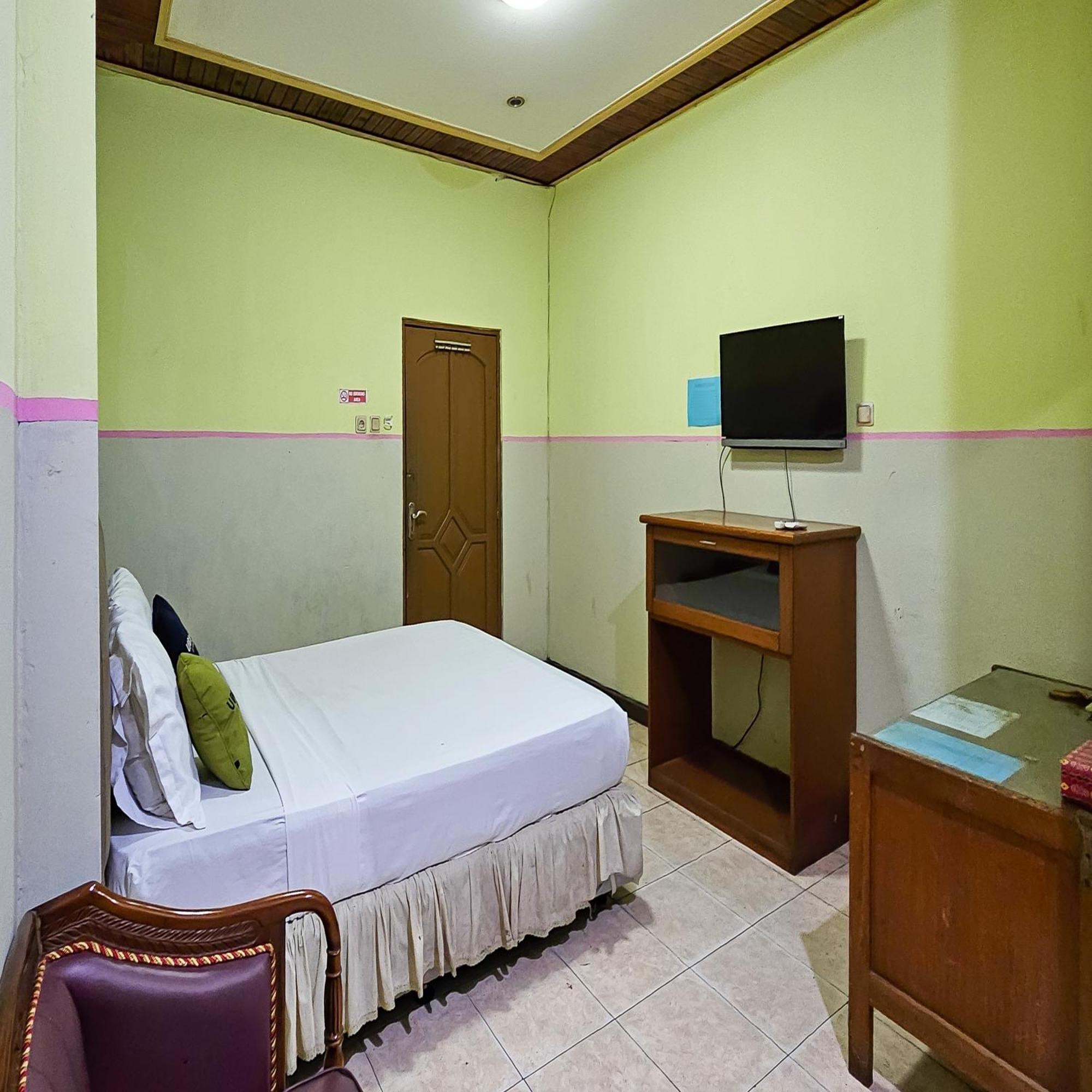 Urbanview Hotel Kharisma Banjarmasin Banjarmasin  Kültér fotó